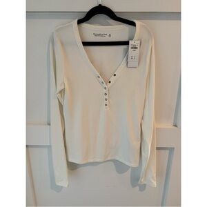 Abercrombie & Fitch Cream Long Sleeve Top